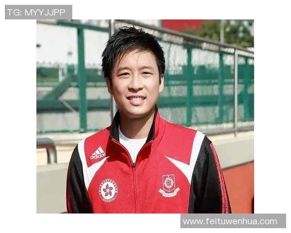 霍启山携手足球球星共创体育事业发展新篇章